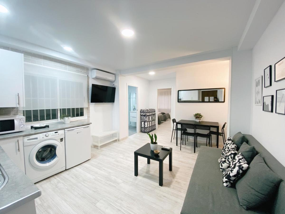 Gmc Turistics - Great Apartment For Groups & Families Màlaga Exteriér fotografie