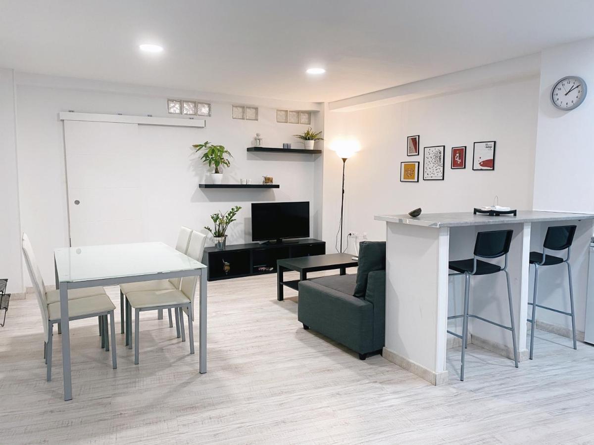 Gmc Turistics - Great Apartment For Groups & Families Màlaga Exteriér fotografie
