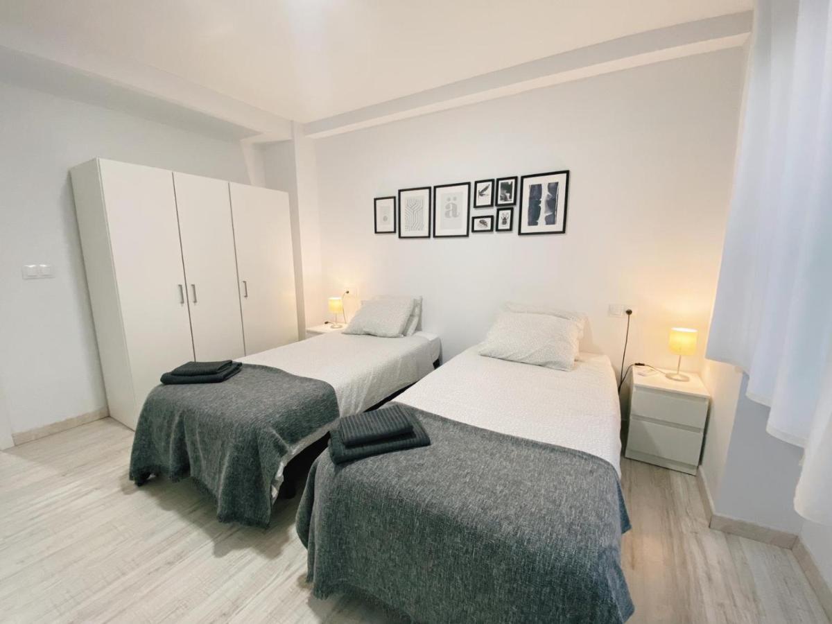 Gmc Turistics - Great Apartment For Groups & Families Màlaga Exteriér fotografie